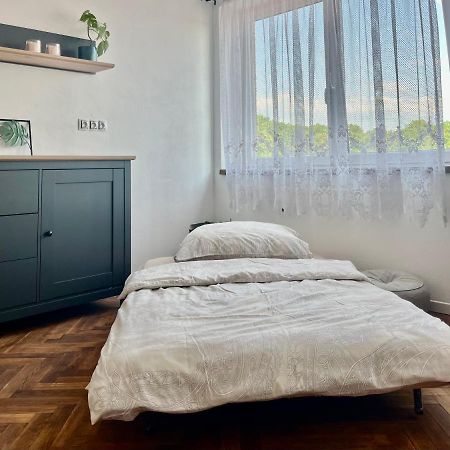 Monstera I Appartement Kolín Buitenkant foto